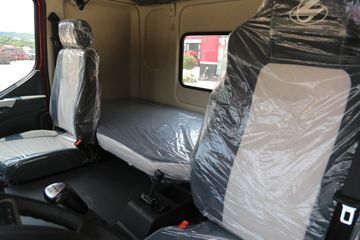 �������� ����H5 480���� 6X4 LNGǣ����(Һ��)ͼƬ