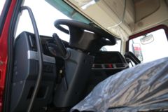 东风柳汽 乘龙H5 480马力 6X4 LNG牵引车(液缓)