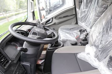 �й�����HOWO ͳ˧ 145���� 4.15�׵�����ʽ�Ῠ(������5��)ͼƬ