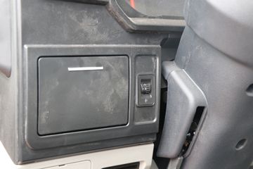 �й�����HOWO ͳ˧ 145���� 4.15�׵�����ʽ�Ῠ(������5��)ͼƬ