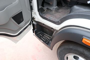 �й�����HOWO ͳ˧ 145���� 4.15�׵�����ʽ�Ῠ(������5��)ͼƬ