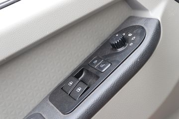�й�����HOWO ͳ˧ 145���� 4.15�׵�����ʽ�Ῠ(������5��)ͼƬ