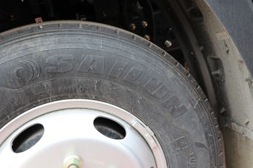 �й�����HOWO ͳ˧ 145���� 4.15�׵�����ʽ�Ῠ(������5��)ͼƬ
