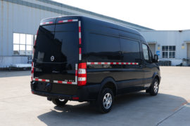 创维D11&nbsp;电动封闭厢货外观图片