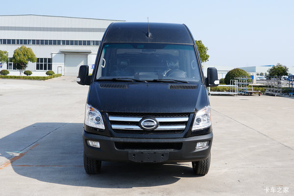 南京金龙 创维D11 2024款 2座 低顶 5.96米纯电动封闭货车77.28kWh