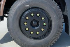 三环十通 昊龙 260马力 8X2 7.6米栏板载货车(国六)(STQ1319L14Y3A6)