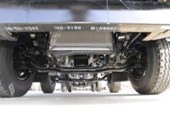 三环十通 昊龙 260马力 8X2 7.6米栏板载货车(国六)(STQ1319L14Y3A6)