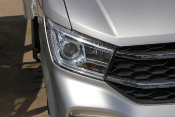 ���� С����W18 1.6L 122���� 3.7�׵�����ʽ΢��(����)ͼƬ