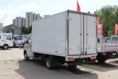 东风 小霸王W18 1.6L 122马力 3.7米单排厢式微卡(国六)