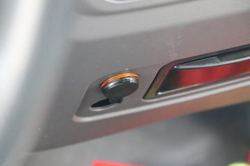 ���� С����W18 1.6L 122���� 3.7�׵�����ʽ΢��(����)ͼƬ