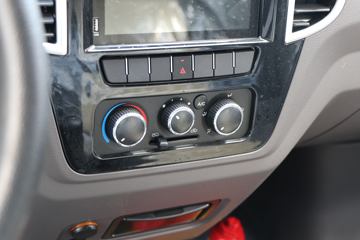 ���� С����W18 1.6L 122���� 3.7�׵�����ʽ΢��(����)ͼƬ