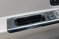 东风 小霸王W18 1.6L 122马力 3.7米单排厢式微卡(国六)