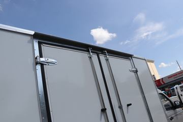 ���� С����W18 1.6L 122���� 3.7�׵�����ʽ΢��(����)ͼƬ