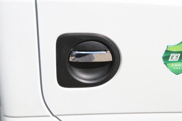 ����;�� T5 ��ȿ� ��׼�� 1.6L 105���� CNG 3.8�׵�������С��(����)ͼƬ