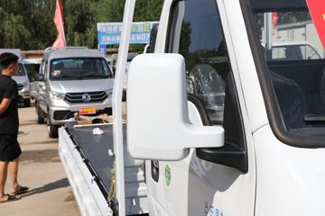 ����;�� T5 ��ȿ� ��׼�� 1.6L 105���� CNG 3.8�׵�������С��(����)ͼƬ