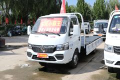 东风途逸 T5 年度款 标准款 1.6L 105马力 CNG 3.8米单排栏板小卡(国六)