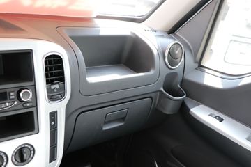 ����;�� T5 ��ȿ� ��׼�� 1.6L 105���� CNG 3.8�׵�������С��(����)ͼƬ