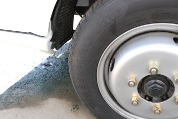 ����;�� T5 ��ȿ� ��׼�� 1.6L 105���� CNG 3.8�׵�������С��(����)ͼƬ