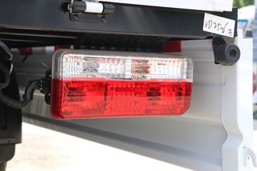 ����;�� T5 ��ȿ� ��׼�� 1.6L 105���� CNG 3.8�׵�������С��(����)ͼƬ