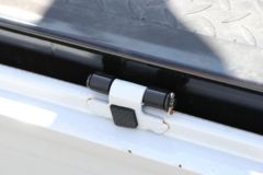 东风途逸 T5 年度款 标准款 1.6L 105马力 CNG 3.8米单排栏板小卡(国六)