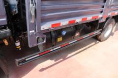 中国重汽HOWO 统帅 145马力 3.85米排半栏板轻卡(万里扬5档)(ZZ1047C3314F145)