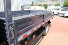 中国重汽HOWO 统帅 145马力 3.85米排半栏板轻卡(万里扬5档)(ZZ1047C3314F145)