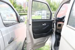 长安跨越王X7 2.0L 144马力 汽油 3.05米双排栏板小卡(SC1031FRS63) 长安跨越王X7 2.0L 144马力 汽油 3.05米双排栏板小卡(SC1031FRS63)