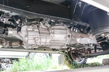 ������Խ��X7 2.0L 144���� ���� 3.05��˫������С��(SC1031FRS63)ͼƬ