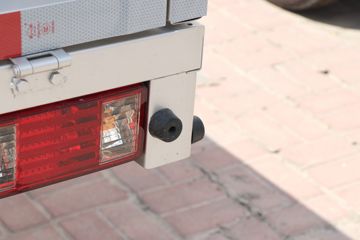 ������Խ��X7 2.0L 144���� ���� 3.05��˫������С��ͼƬ