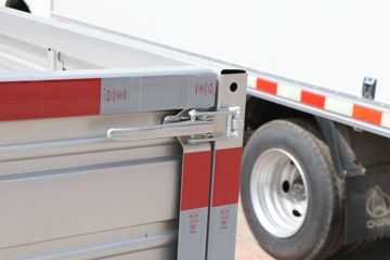 ������Խ��X7 2.0L 144���� ���� 3.05��˫������С��ͼƬ