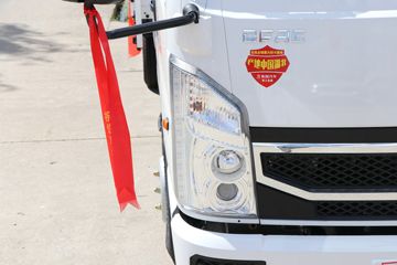 ���� С����W15 1.6L 123���� ���� 3.1��˫������С��ͼƬ