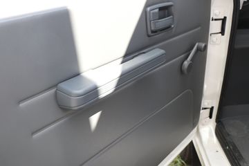 ���� С����W15 1.6L 123���� ���� 3.1��˫������С��ͼƬ