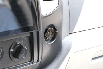 ���� С����W15 1.6L 123���� ���� 3.1��˫������С��ͼƬ