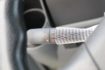 ���� С����W15 1.6L 123���� ���� 3.1��˫������С��ͼƬ