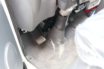 ���� С����W15 1.6L 123���� ���� 3.1��˫������С��ͼƬ
