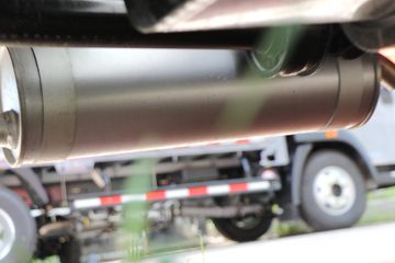 ���� С����W15 1.6L 123���� ���� 3.1��˫������С��ͼƬ