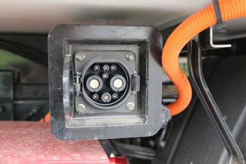 ŷ���� ����iBlue FT3 4.5T 4.05��ȼ�ϵ����س�(BJ5045XLCFCEV3)ͼƬ