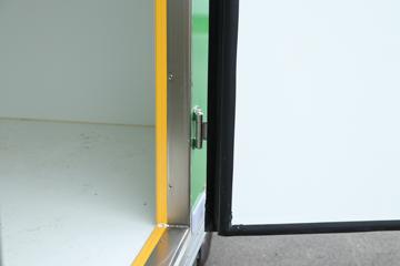 ŷ���� ����iBlue FT3 4.5T 4.05��ȼ�ϵ����س�(BJ5045XLCFCEV3)ͼƬ