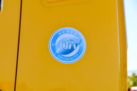 大运F7&nbsp;随车吊外观图片