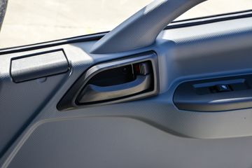 ����ʮͨ ���� 150���� 6�׵��Ų�դʽ�ػ���(STQ5125CCYN6)ͼƬ