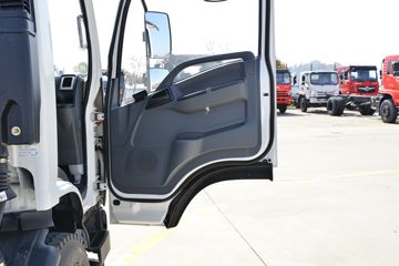 ����ʮͨ ���� 150���� 6�׵��Ų�դʽ�ػ���(STQ5125CCYN6)ͼƬ