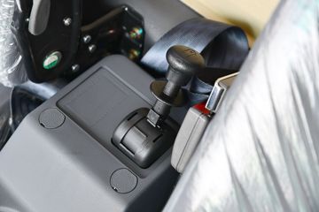 ����ʮͨ ���� 150���� 6�׵��Ų�դʽ�ػ���(STQ5125CCYN6)ͼƬ