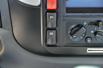 ����ʮͨ ���� 150���� 6�׵��Ų�դʽ�ػ���(STQ5125CCYN6)ͼƬ