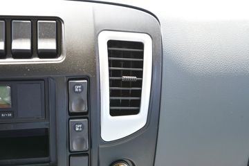 ����ʮͨ ���� 150���� 6�׵��Ų�դʽ�ػ���(STQ5125CCYN6)ͼƬ