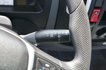 ����ʮͨ ���� 150���� 6�׵��Ų�դʽ�ػ���(STQ5125CCYN6)ͼƬ