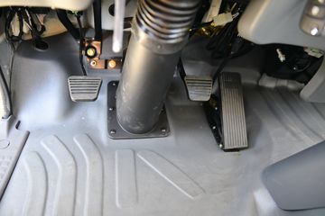 ����ʮͨ ���� 150���� 6�׵��Ų�դʽ�ػ���(STQ5125CCYN6)ͼƬ