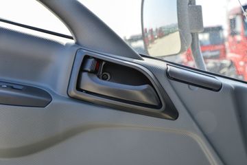 ����ʮͨ ���� 150���� 6�׵��Ų�դʽ�ػ���(STQ5125CCYN6)ͼƬ