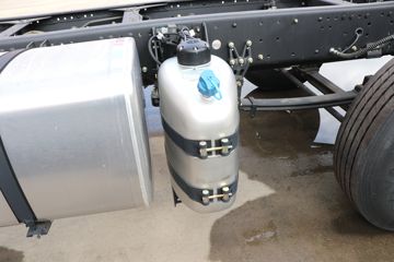 һ����� J6V  580���� 8X4 9.4�������ػ���(CA1310P66K25L7T4E6)ͼƬ