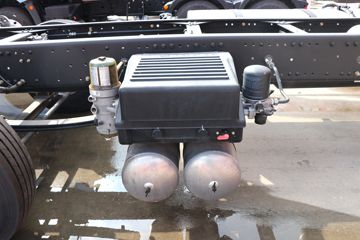 һ����� J6V  580���� 8X4 9.4�������ػ���(CA1310P66K25L7T4E6)ͼƬ