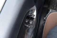 福田 奥铃CTV 163马力 3.83米排半栏板轻卡(万里扬6档)(BJ1045V9JBA-AB8)